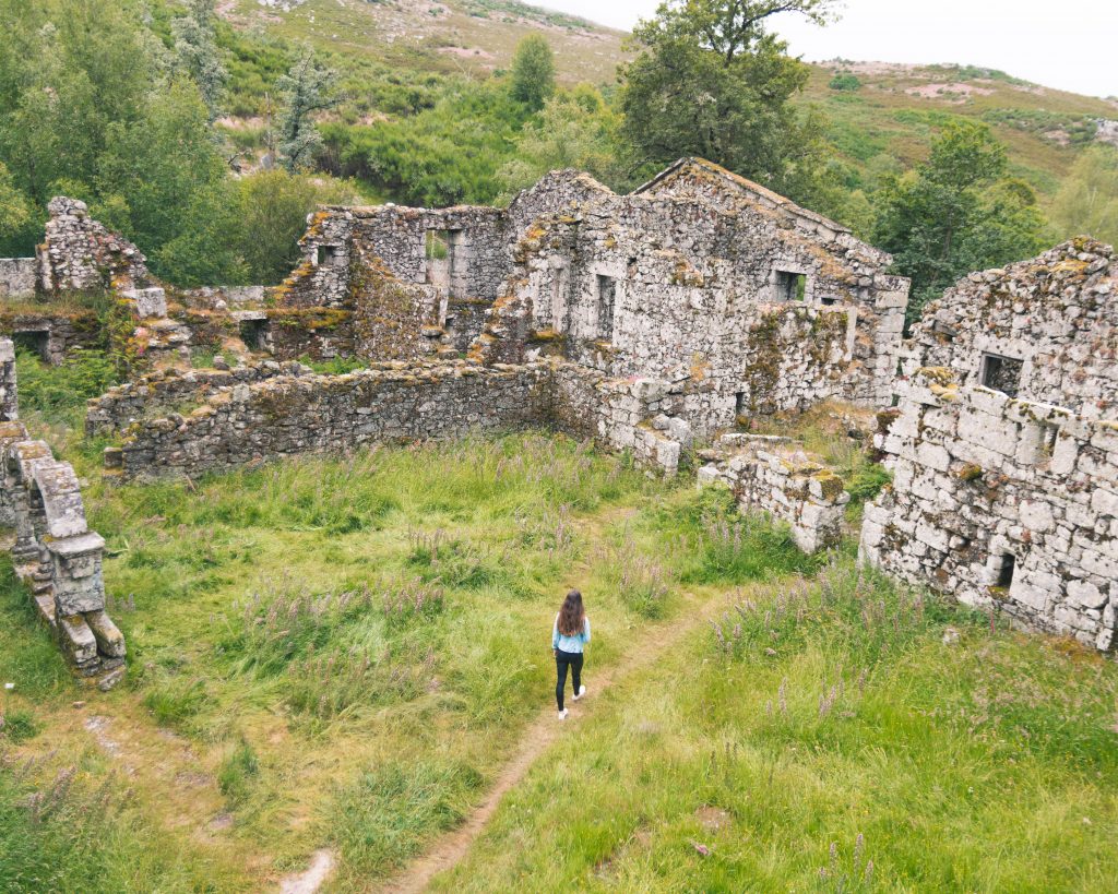 Gerês o que visitar - ruínas mosteiro